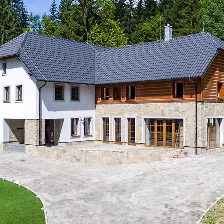Club Rezidence Pod Lučí