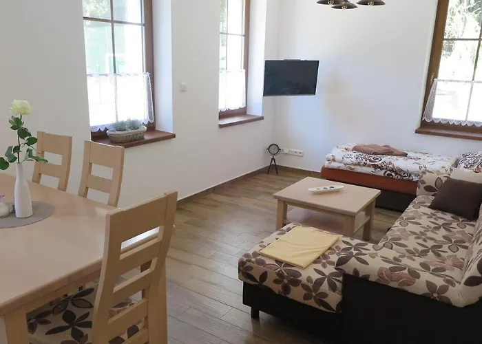 Club Rezidence Pod Luci *